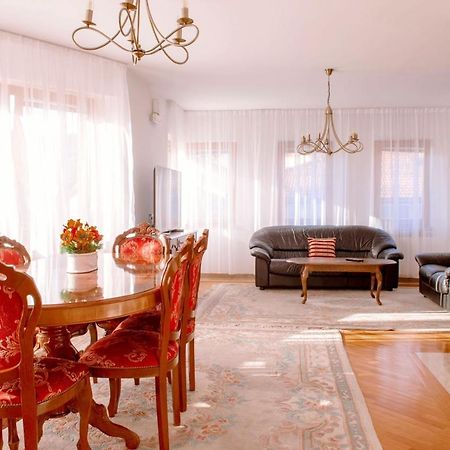 דירות סראייבו Beautiful Duplex In Heart Of Old Town - Free Parking מראה חיצוני תמונה