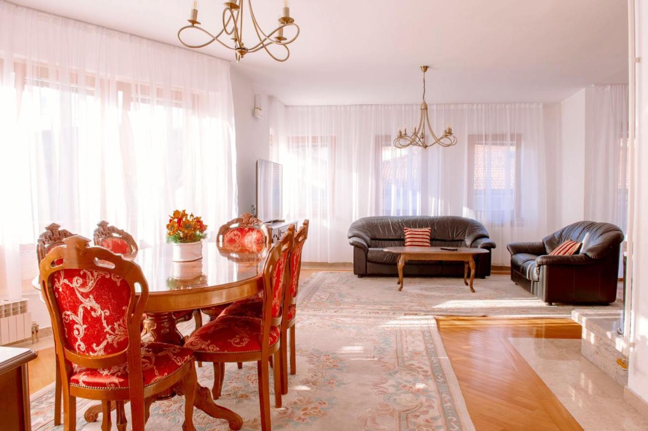 דירות סראייבו Beautiful Duplex In Heart Of Old Town - Free Parking מראה חיצוני תמונה