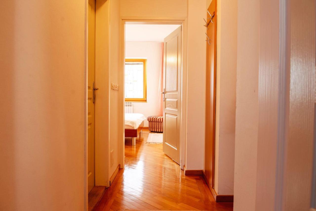 דירות סראייבו Beautiful Duplex In Heart Of Old Town - Free Parking מראה חיצוני תמונה