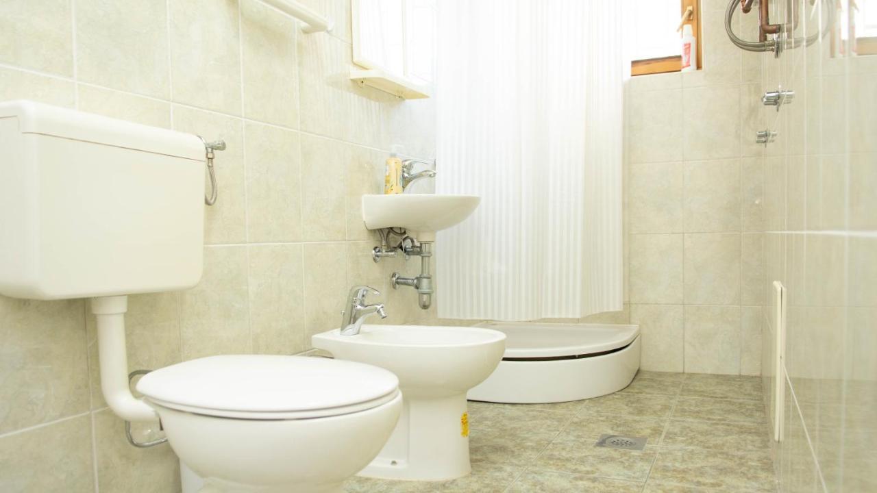 דירות סראייבו Beautiful Duplex In Heart Of Old Town - Free Parking מראה חיצוני תמונה