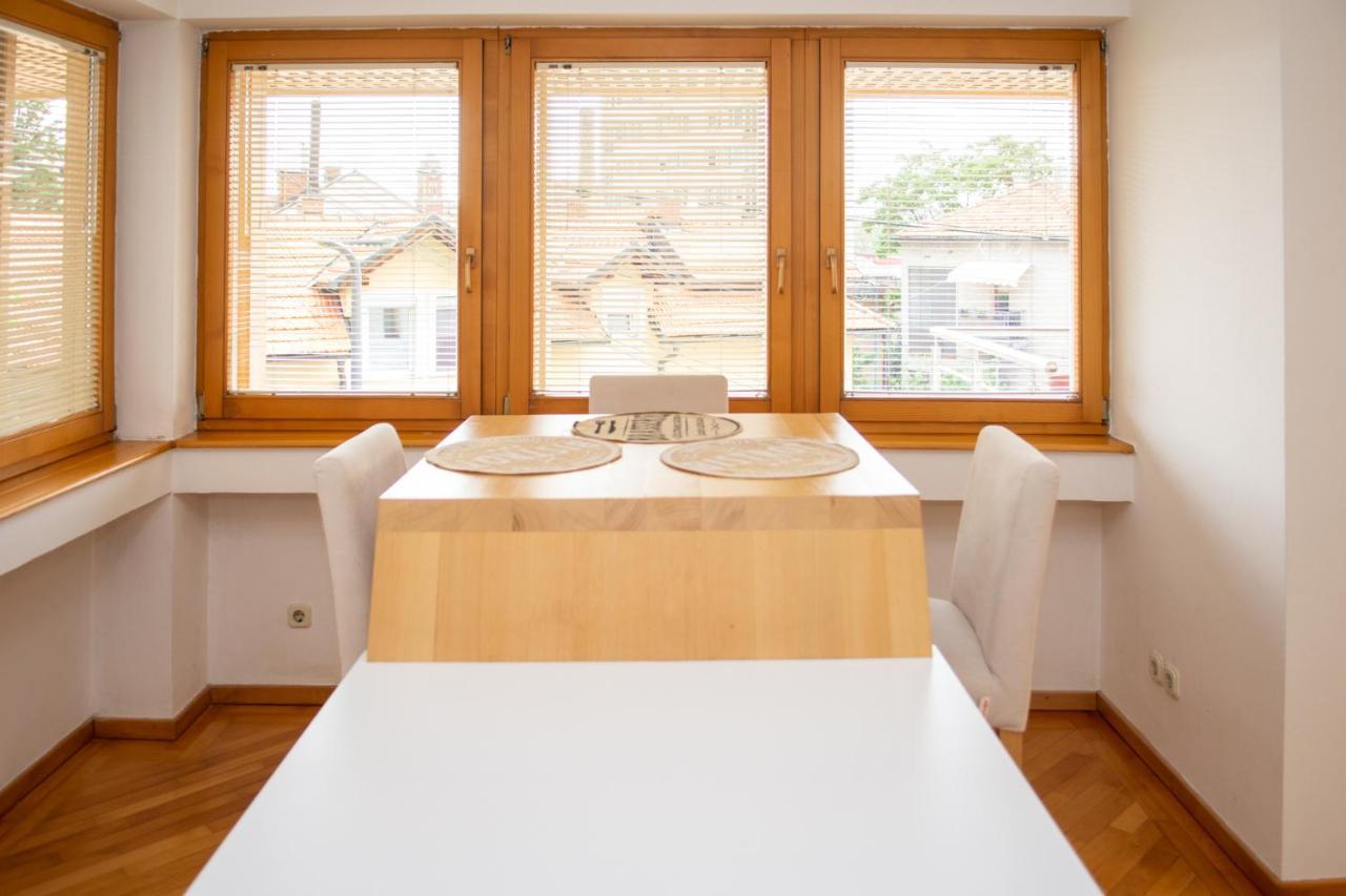 דירות סראייבו Beautiful Duplex In Heart Of Old Town - Free Parking מראה חיצוני תמונה